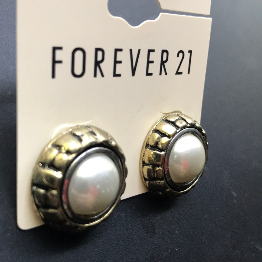 Forever 21 earrings